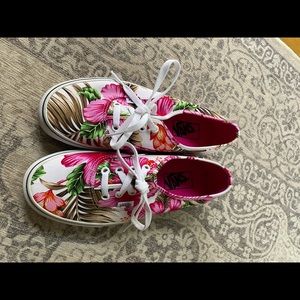 Vans Hawaiian Floral Print Shoes - Size 7.5